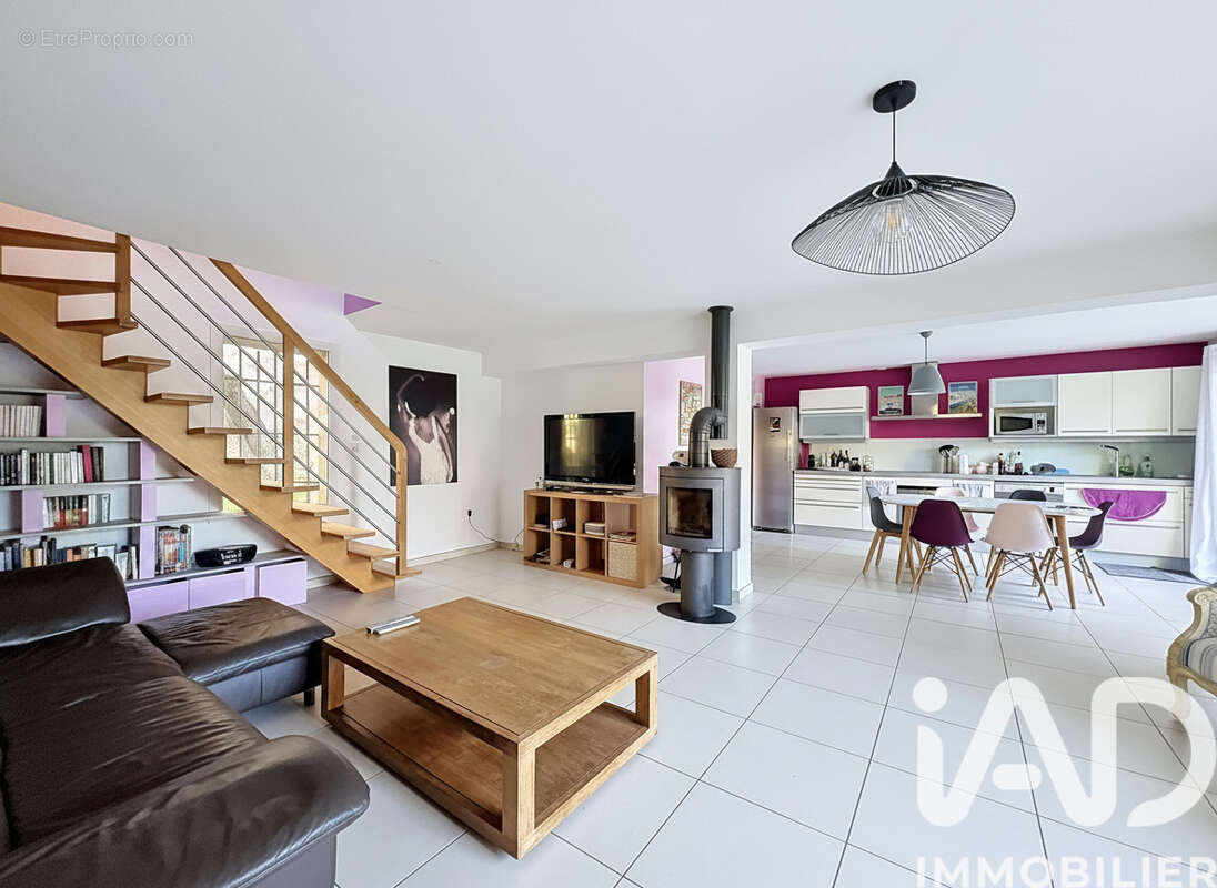 Photo 3 - Maison à MARSEILLE-12E