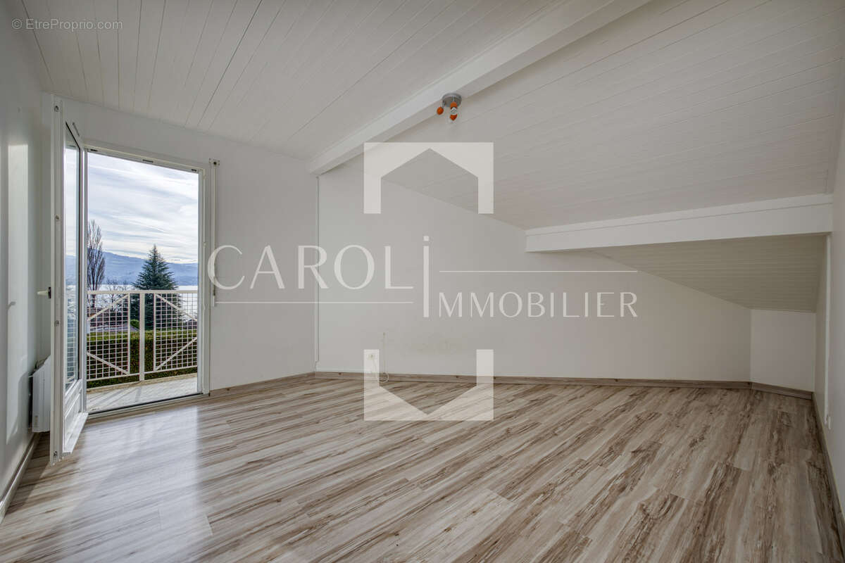 Maison à VEYRIER-DU-LAC