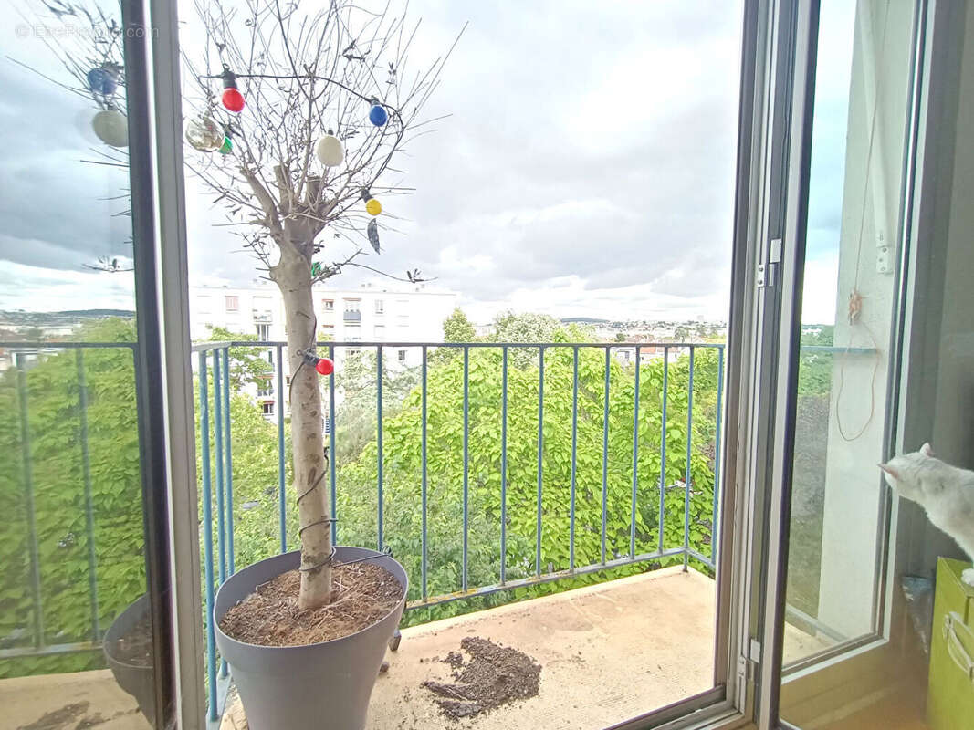 Appartement à RUEIL-MALMAISON