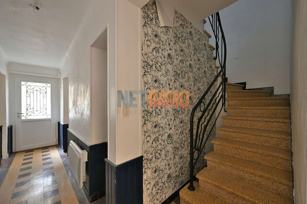 Maison de village avec extérieur - 3 chambres - Aimargues - photo 7