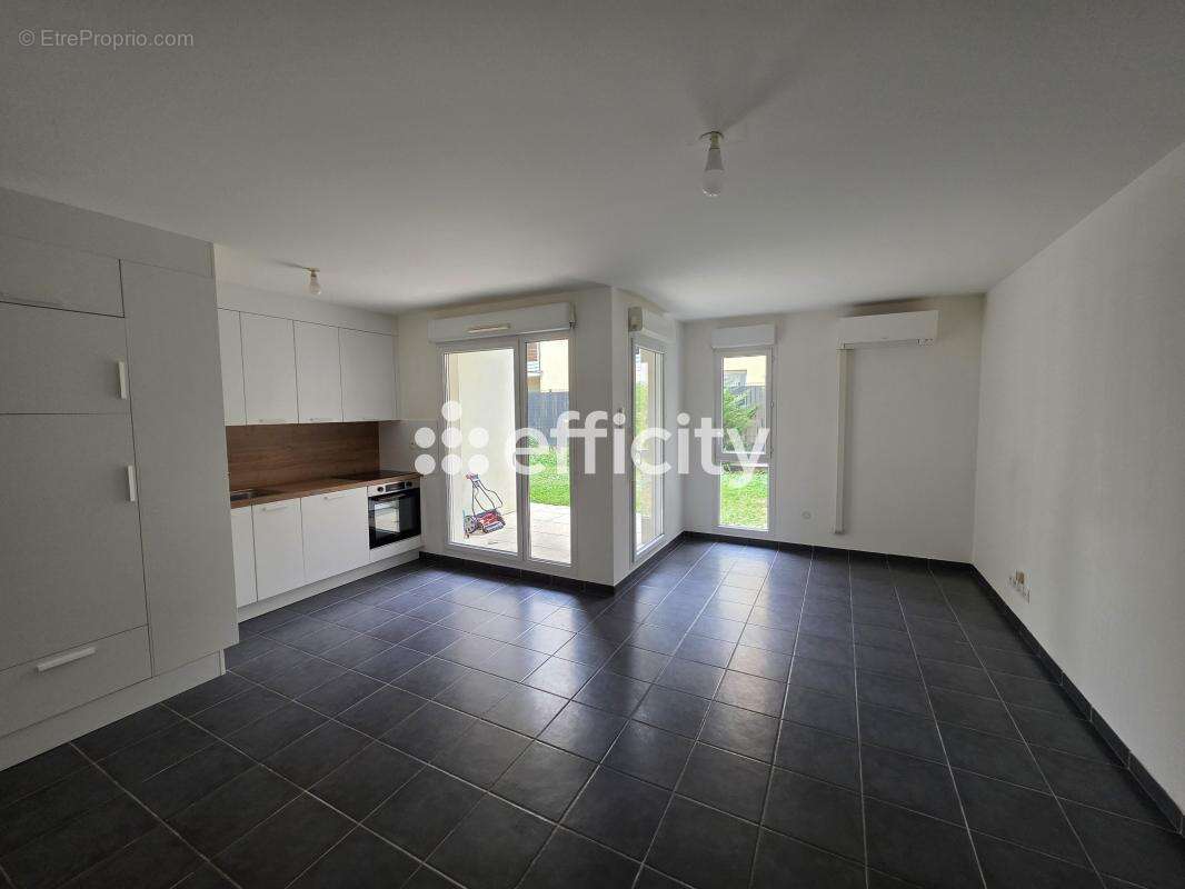 Appartement à TASSIN-LA-DEMI-LUNE