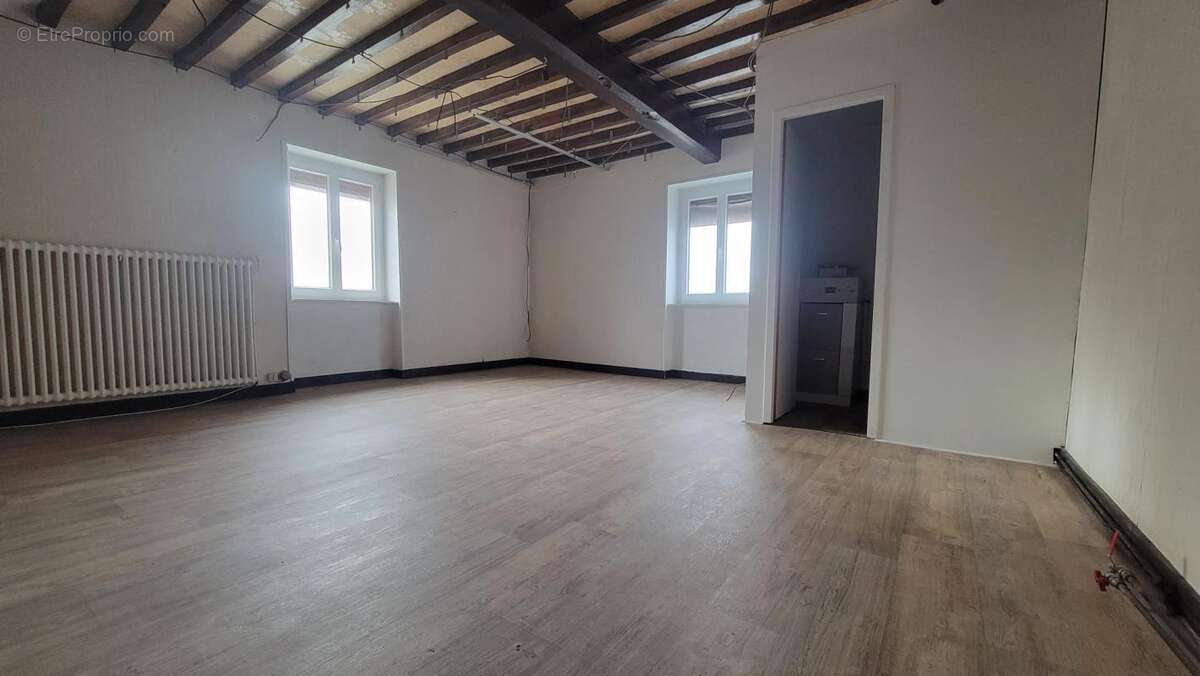 Maison à SAINT-PIERRE-LA-PALUD