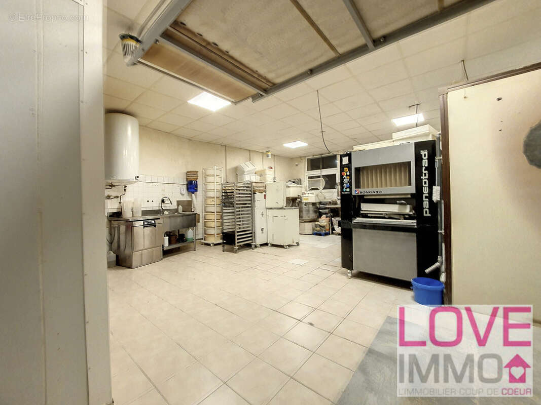 Autre à LA TOUR-DU-PIN