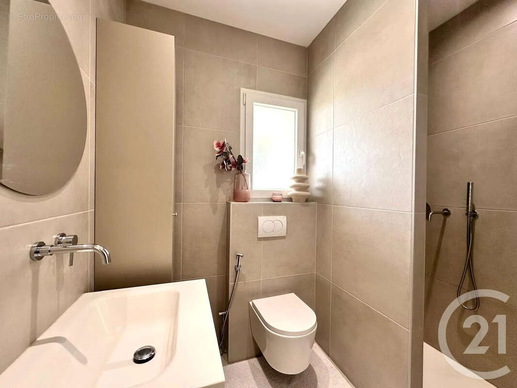 Maison 117 m² à Cubzac-Les-Ponts  - photo 9