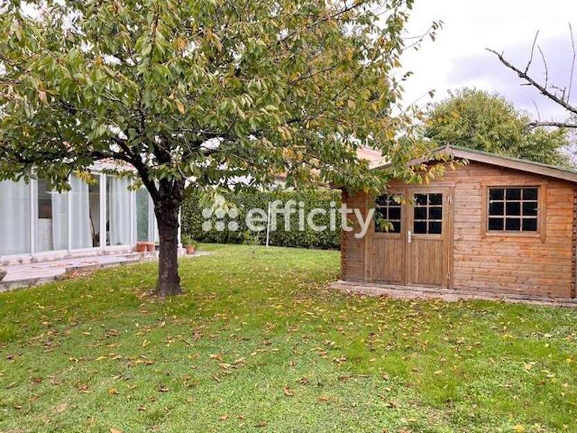 Maison 115 m² à Semussac  - photo 16