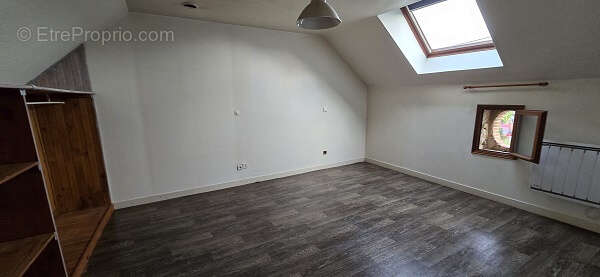 Maison à VILLERMAIN