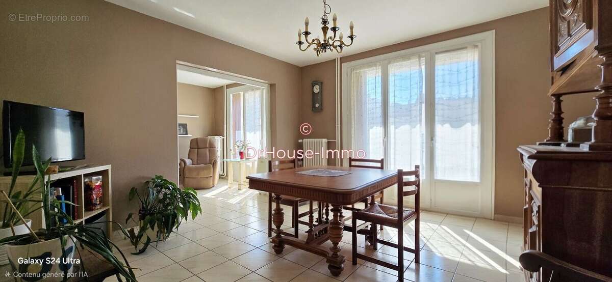 Appartement à SAINT-ETIENNE