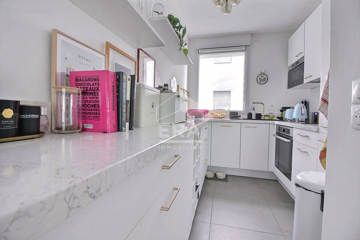 Appartement à CLICHY