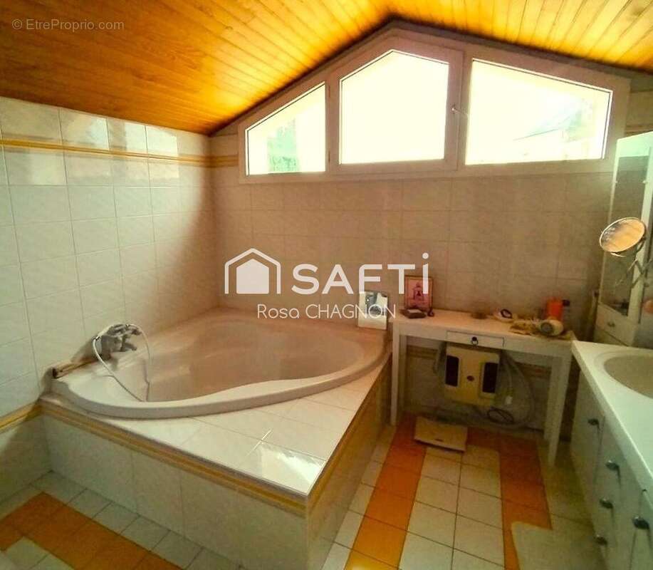 Photo 8 - Maison à COULONGES-SUR-L&#039;AUTIZE