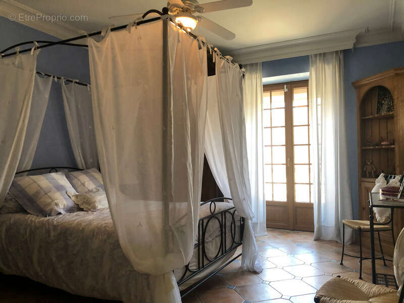 Maison à MONTLUCON