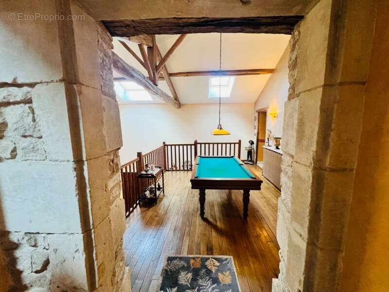 Maison bourgeoise 267m² - photo 13