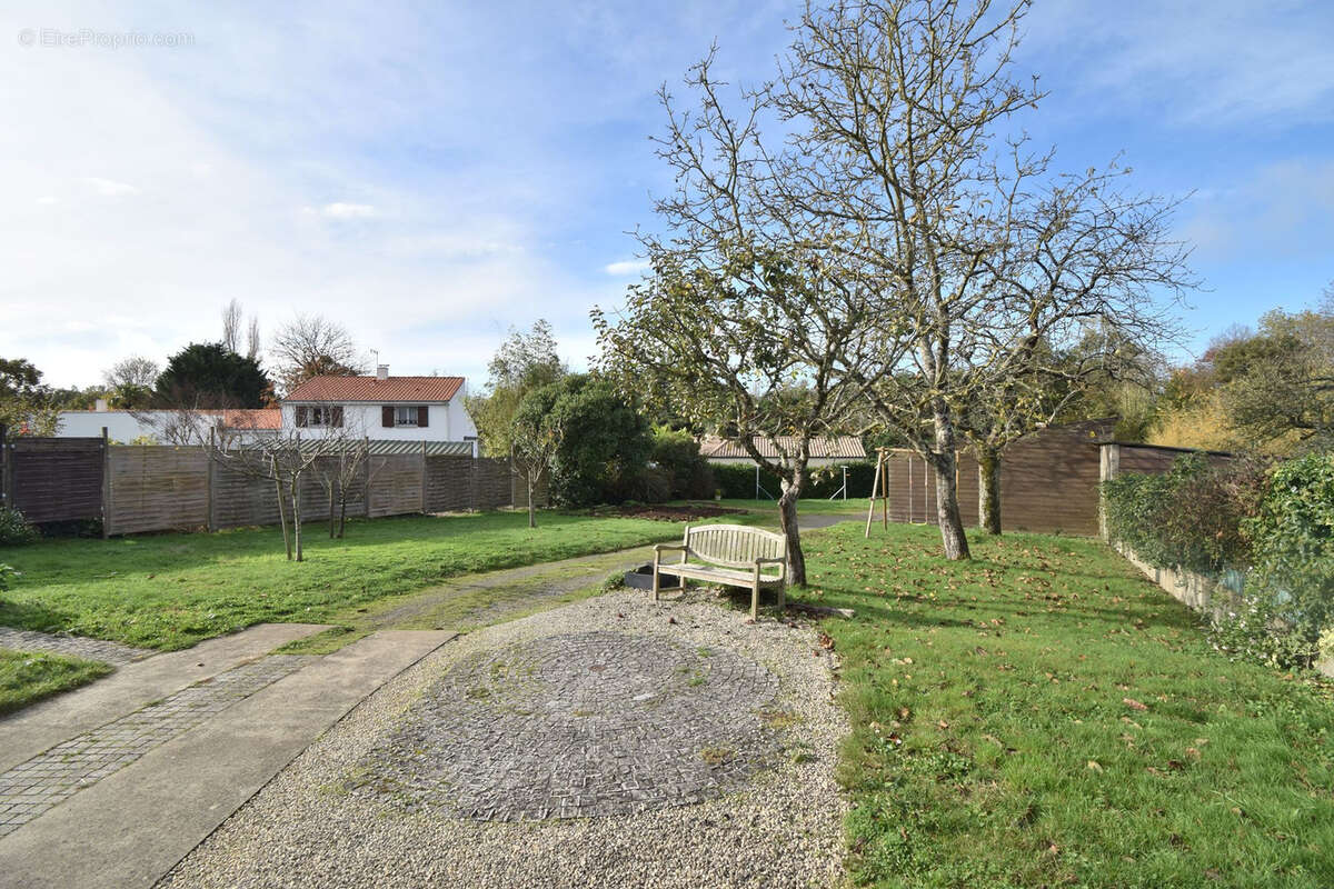 Maison à SAINT-PHILBERT-DE-BOUAINE