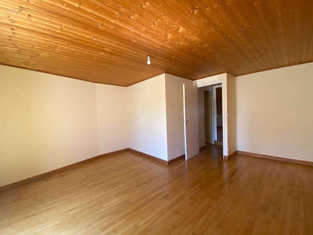Maison 3 chambres 105 m² - 44640 rouans  - budget 210 000  hai - photo 9