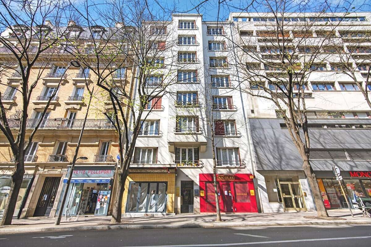Appartement à PARIS-20E