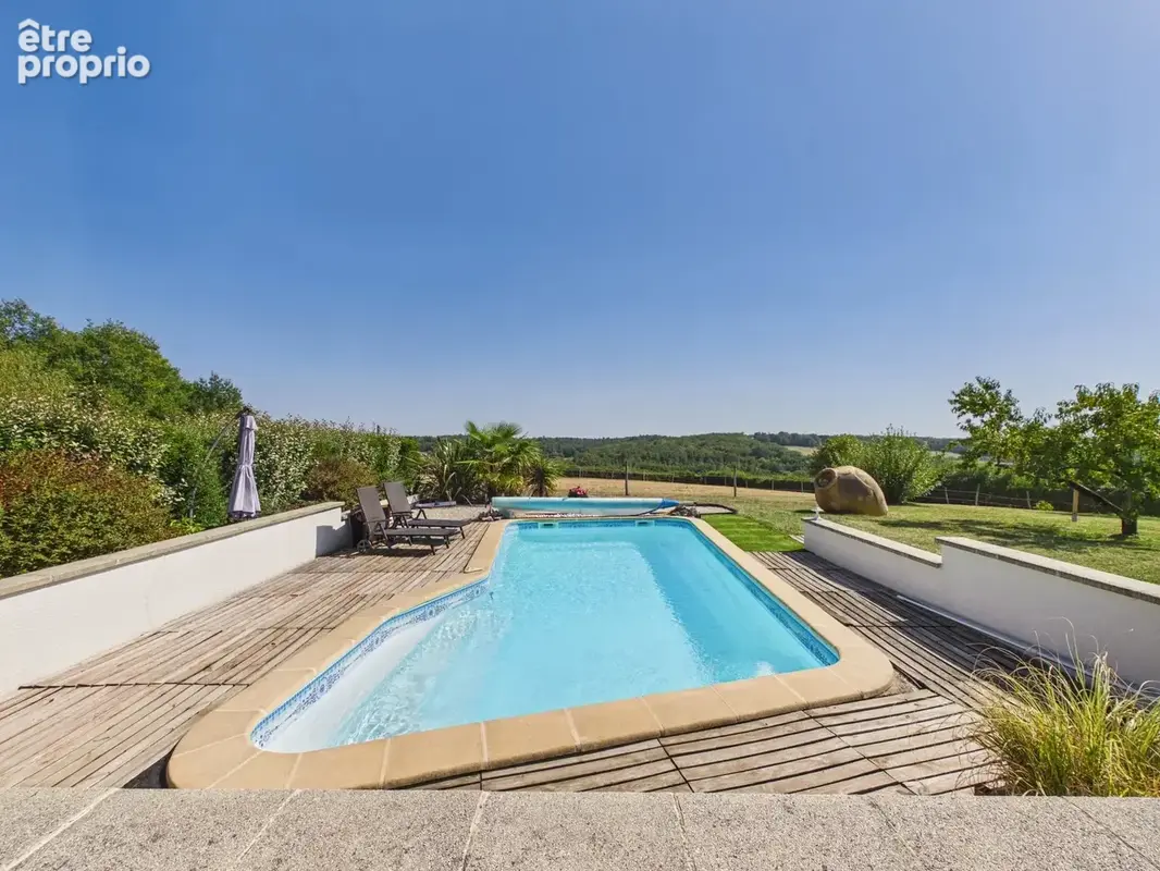 Une belle maison et une maison d'amis dans un cadre magnifique - photo 2