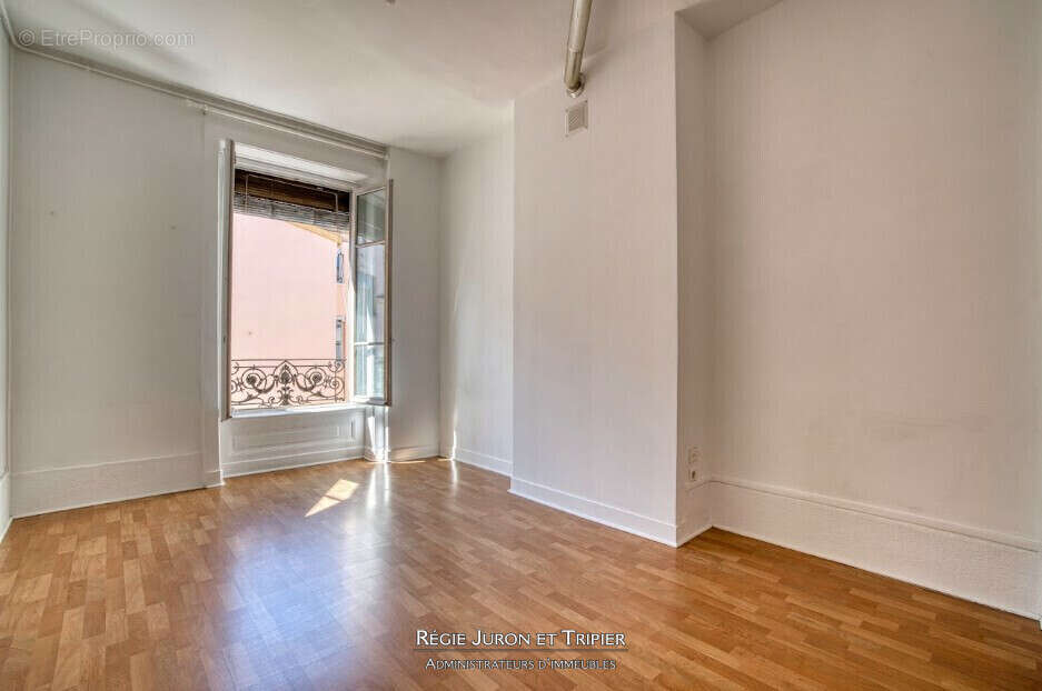 Appartement à LYON-6E