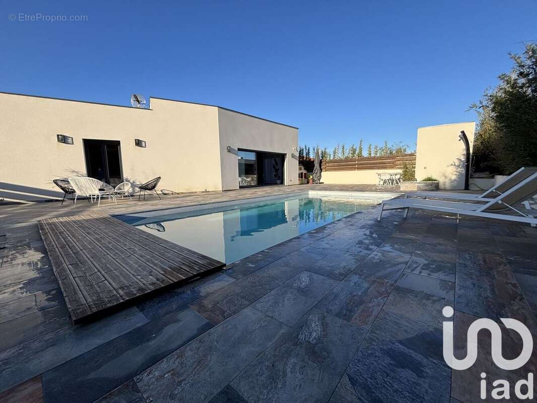 Photo 4 - Maison à PEYRESTORTES