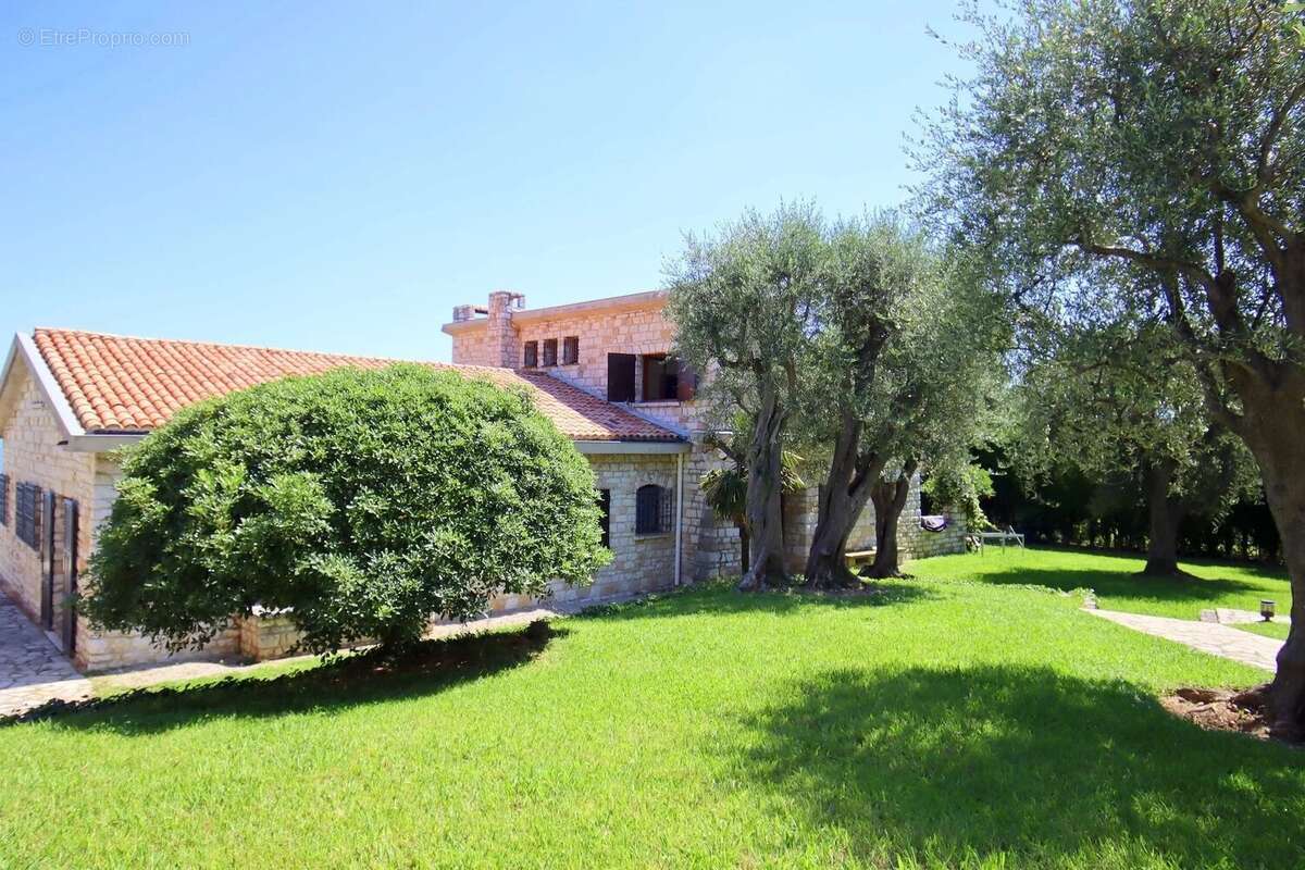 Maison à VILLEFRANCHE-SUR-MER