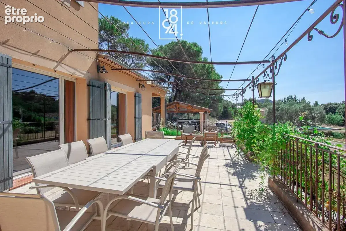Maison familiale avec dépendance à la bastidonne - photo 2