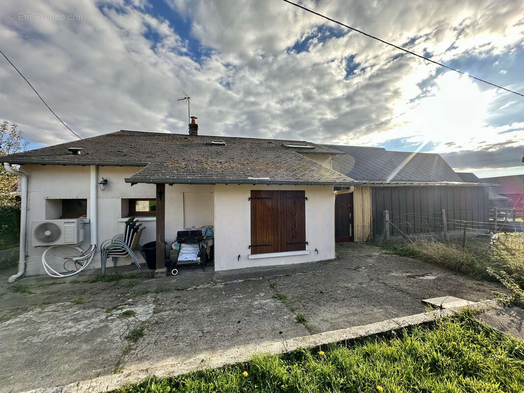 Maison à SAINT-NICOLAS-D&#039;ALIERMONT