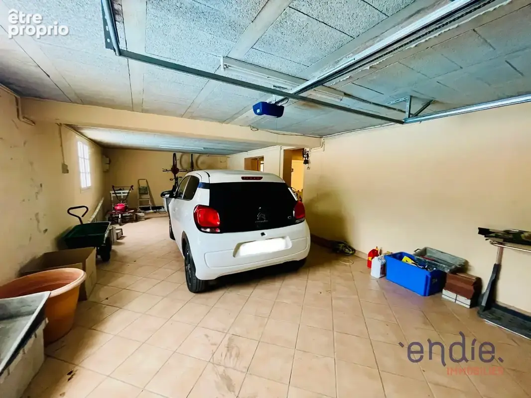 Lorgues villa t6 piscine garage - photo 23