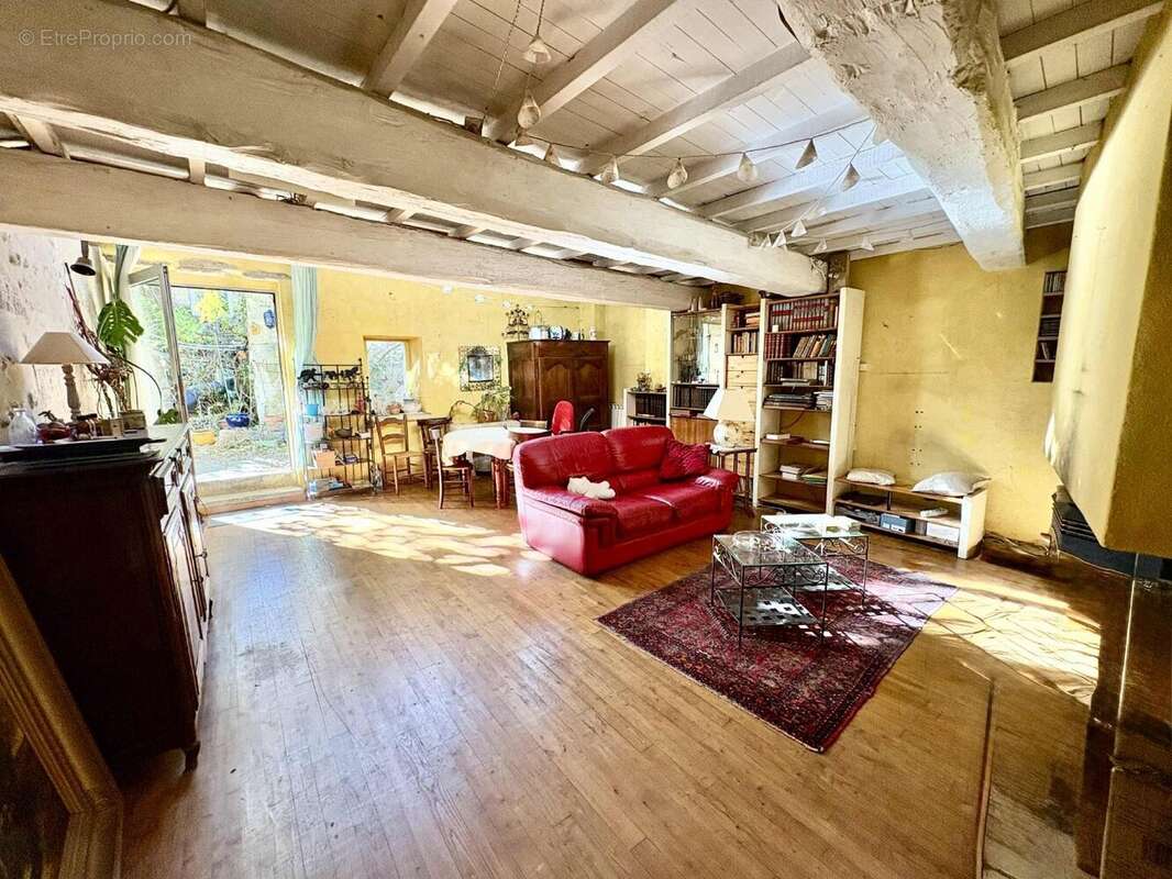 Maison à LUNEL-VIEL