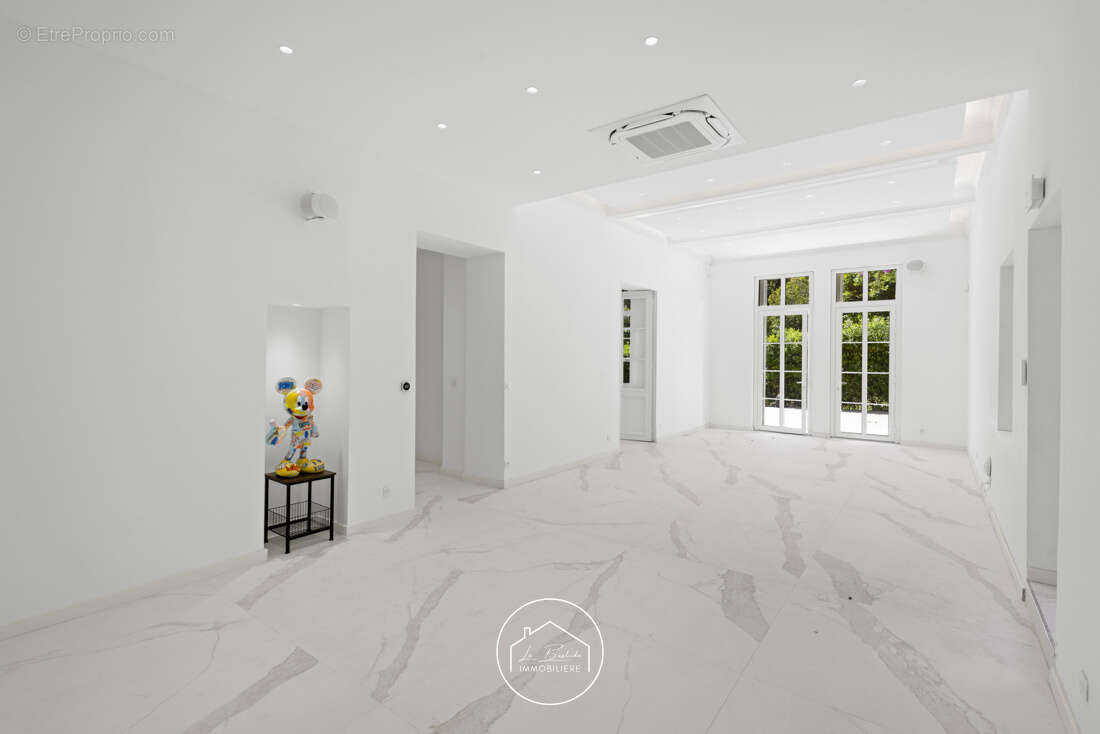 Maison à MARSEILLE-8E