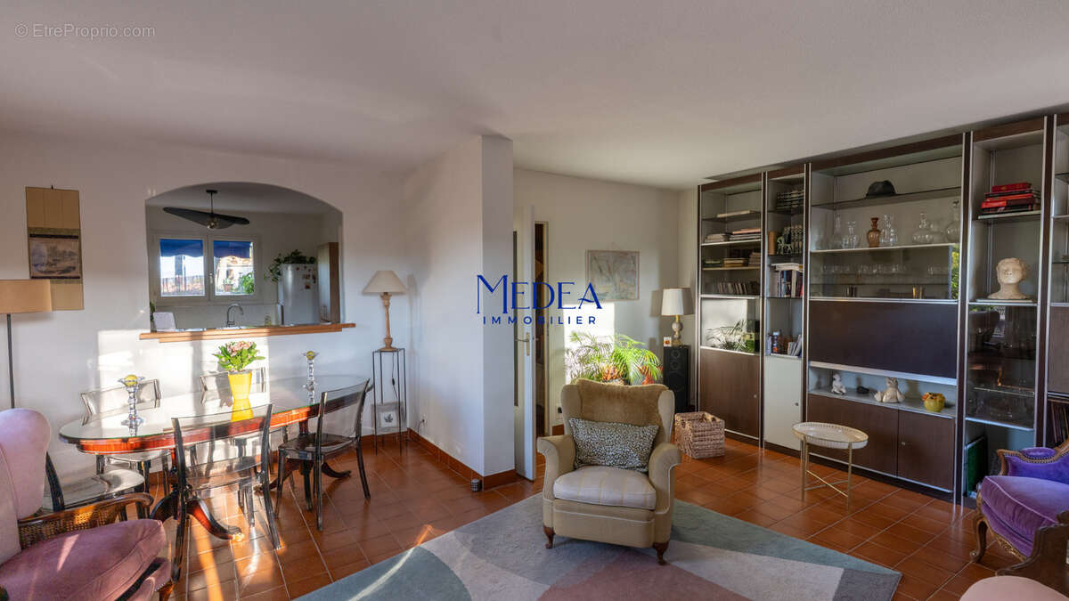 Photo 5 - Maison à ROQUEFORT-LA-BEDOULE