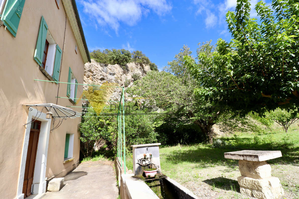 Maison à MALAUCENE