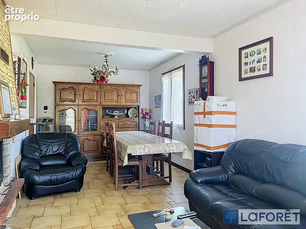 Maison Montigny-le-Roi 7 pièce(s) 126,76 m2 - photo 2