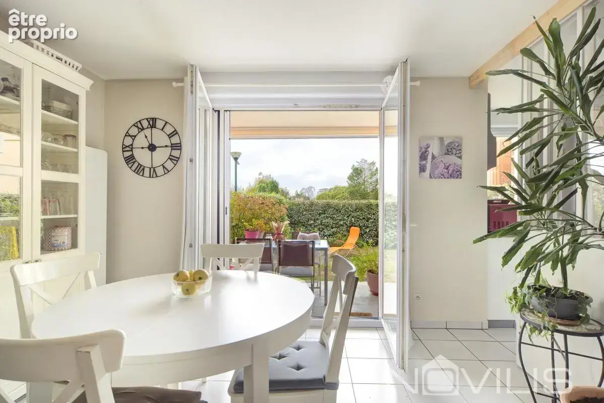 Saint-jean – appartement t3 en rez-de-jardin avec piscine - photo 11