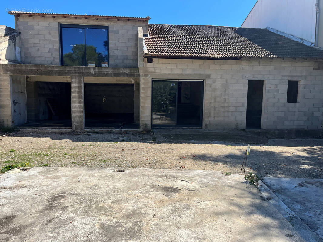 Maison à NIMES