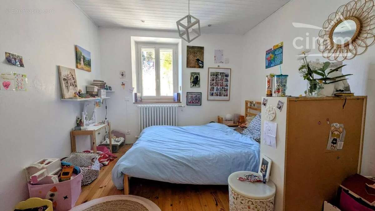 Maison à SAINT-PIERRE-DE-CHARTREUSE