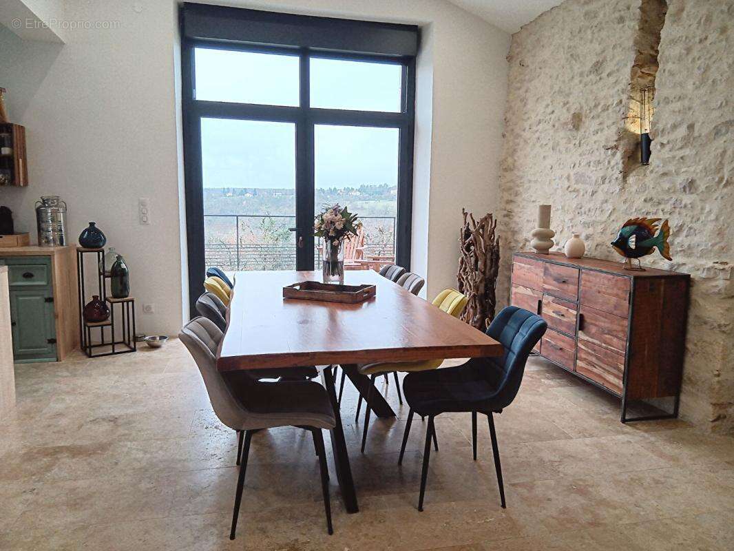 Maison à CAHORS