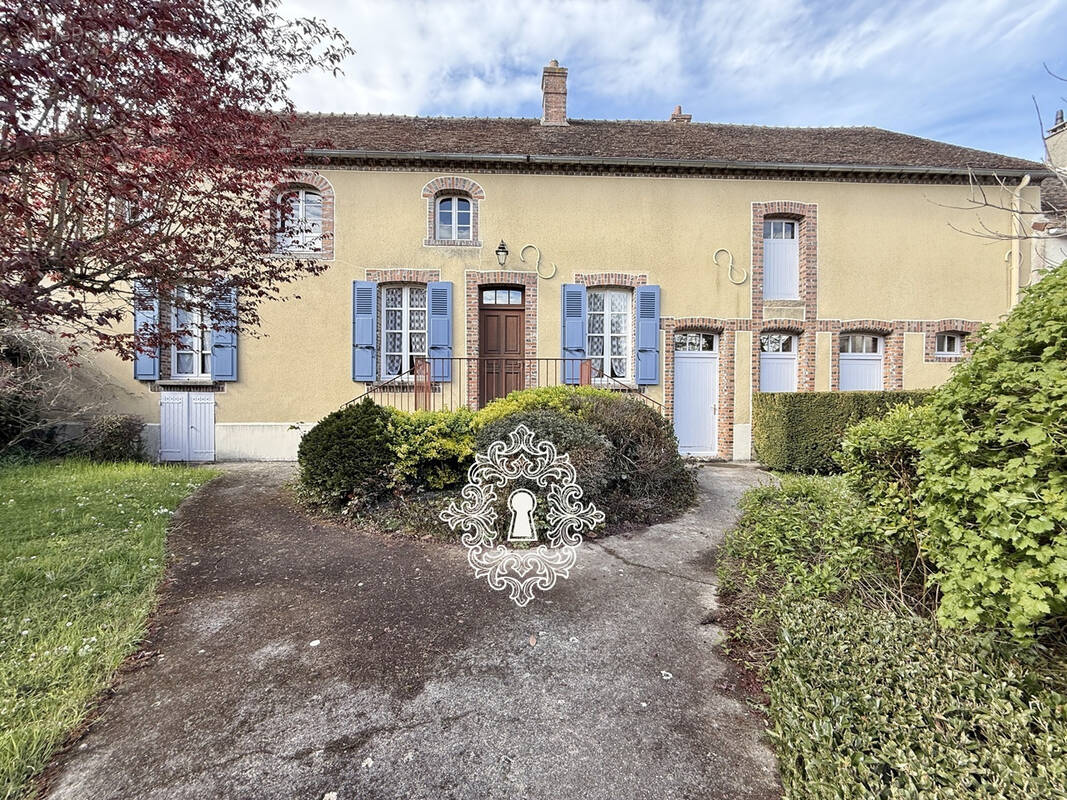 Maison à DONNEMARIE-DONTILLY