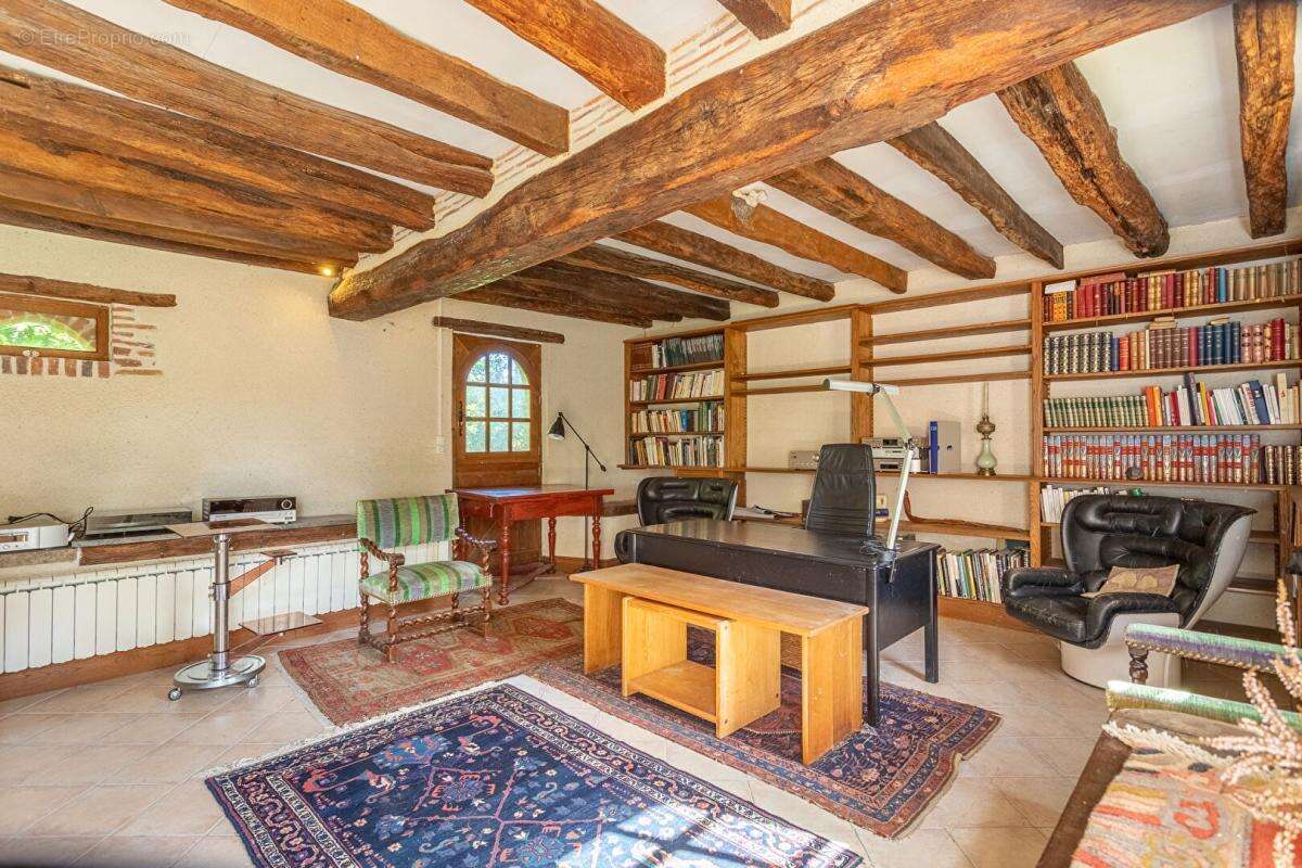 Maison à GIEVRES