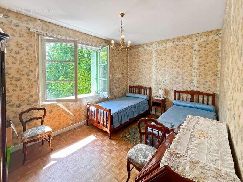 Maison à SAINT-CLAR