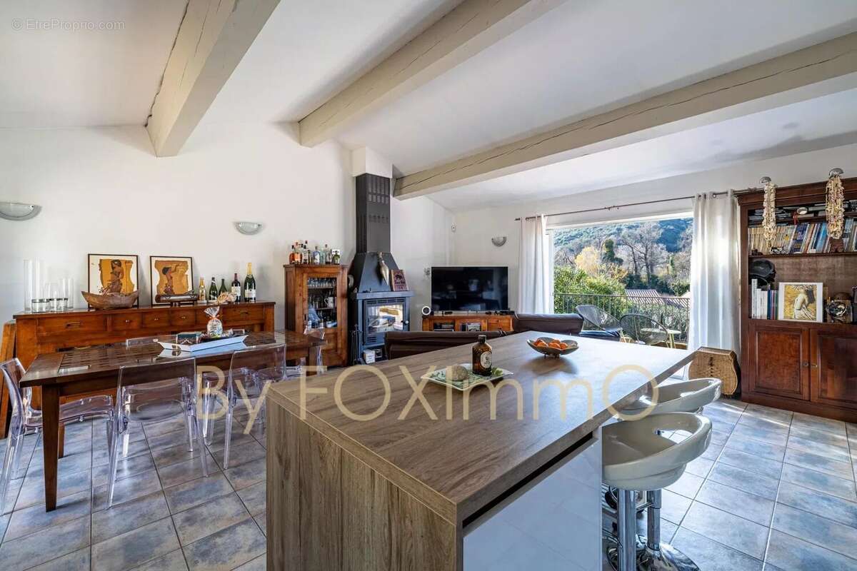 Maison à LA COLLE-SUR-LOUP