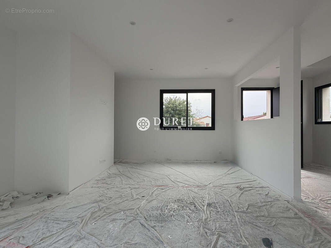 Maison à LA BOISSIERE-DE-MONTAIGU