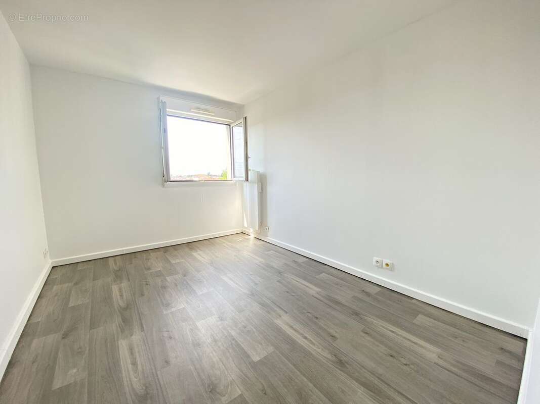 Appartement à JUVISY-SUR-ORGE