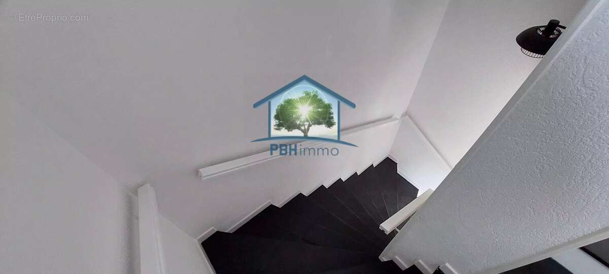 Maison à NOMEXY