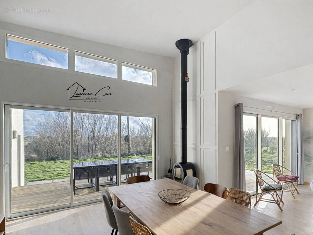 Maison à LANNILIS