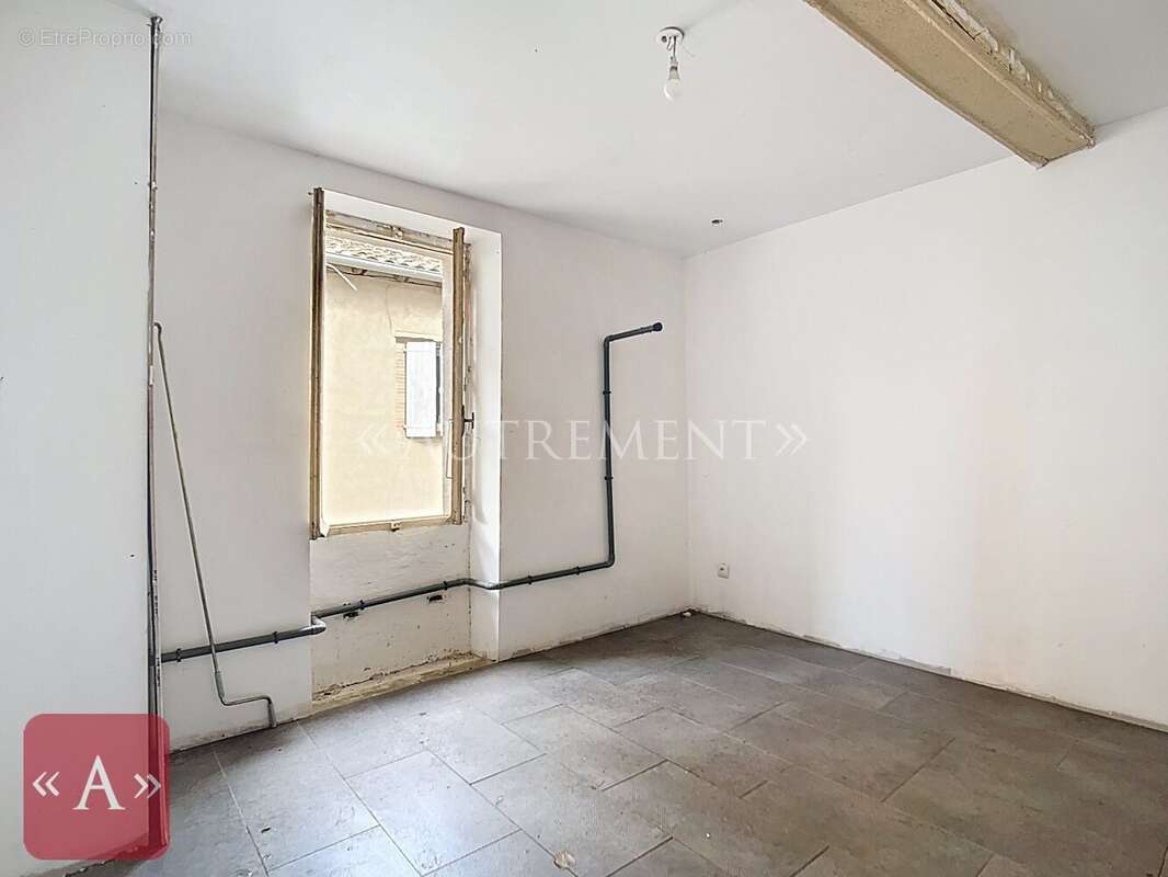 Maison à SAINT-SULPICE