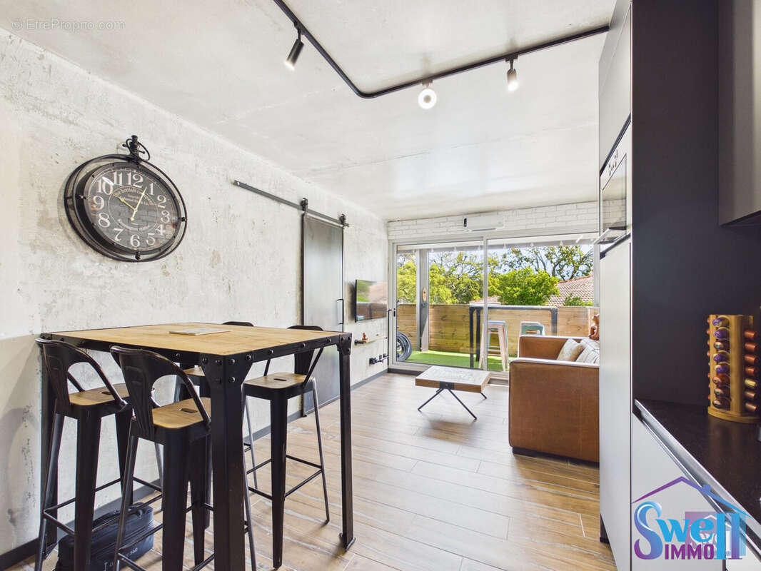 Appartement à MOLIETS-ET-MAA