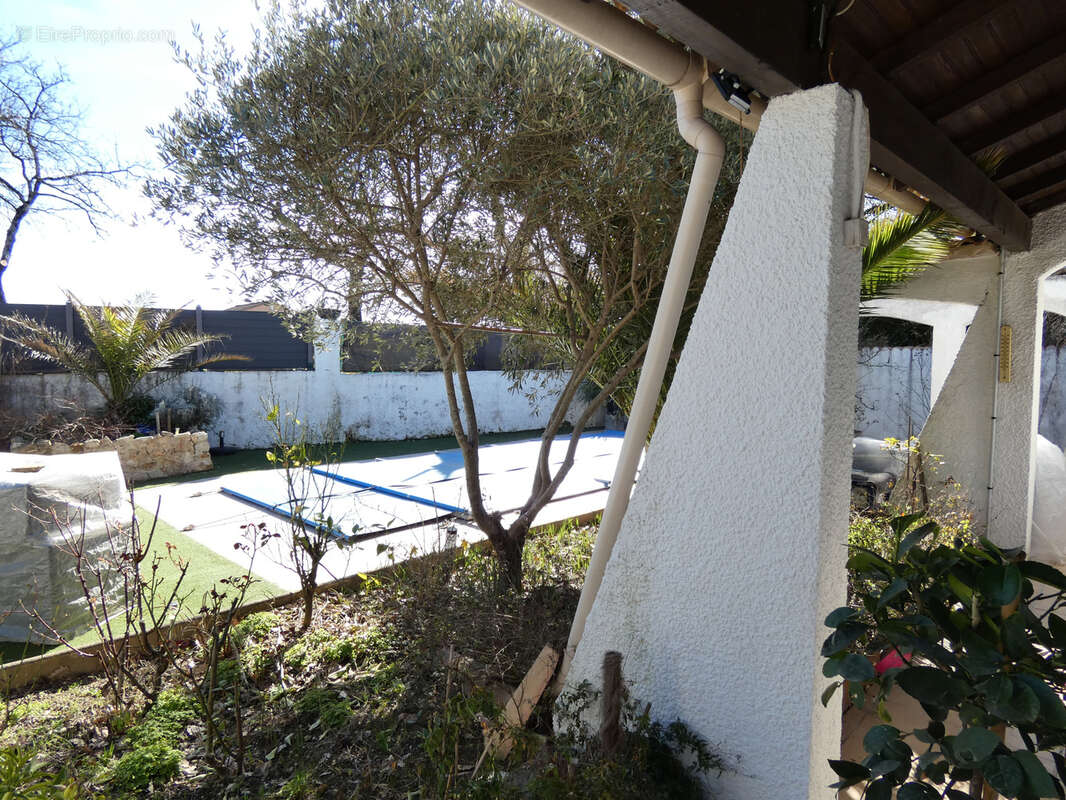 Maison à ROUSSON