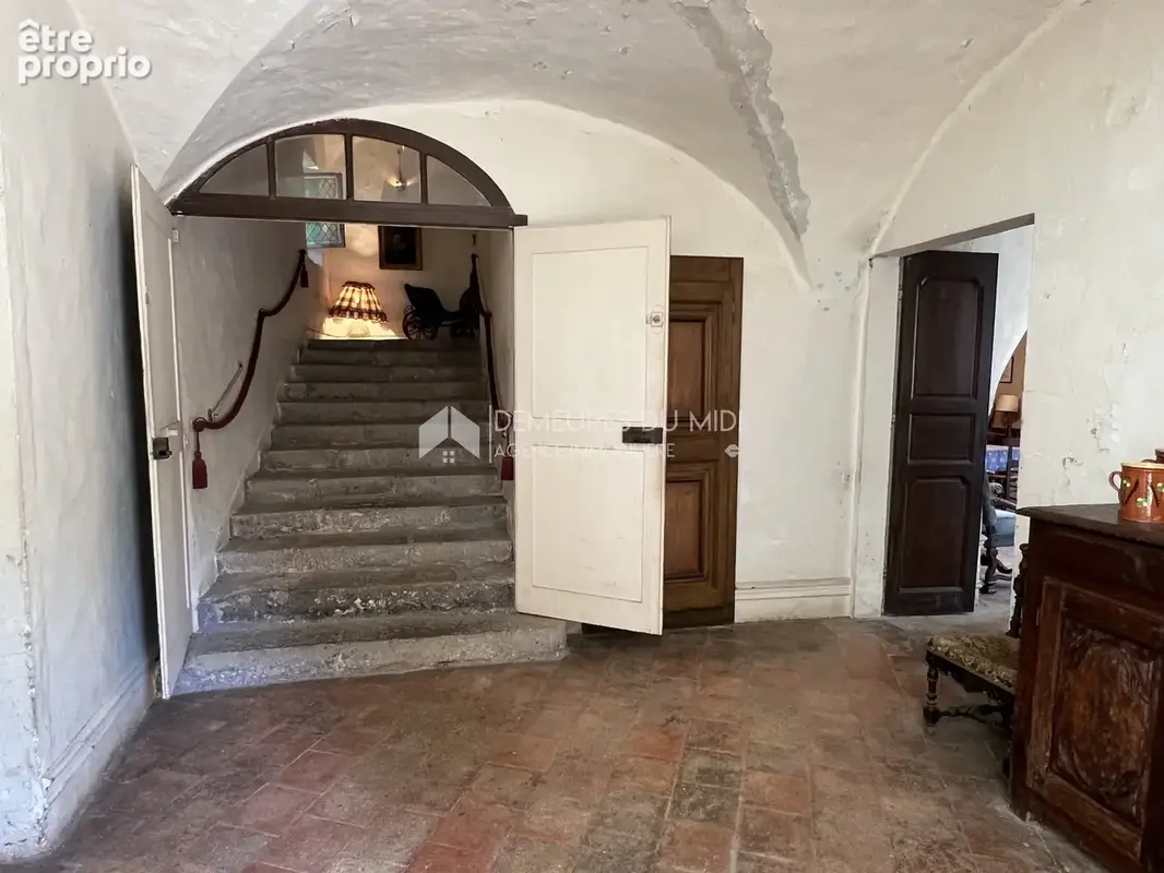 Maison de Maître 9 piéces avec jardin, cœur de village - photo 3