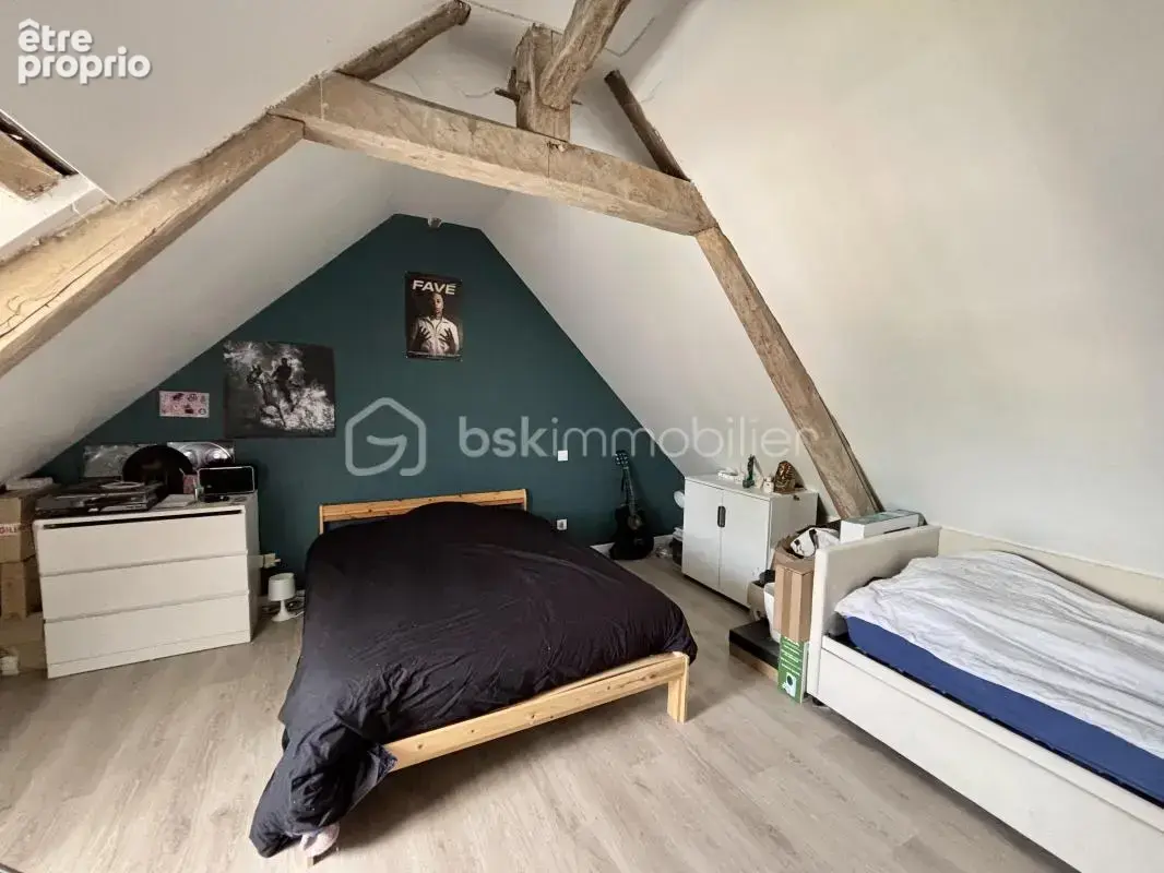 Maison charmante - plein centre avec dépendance - photo 8