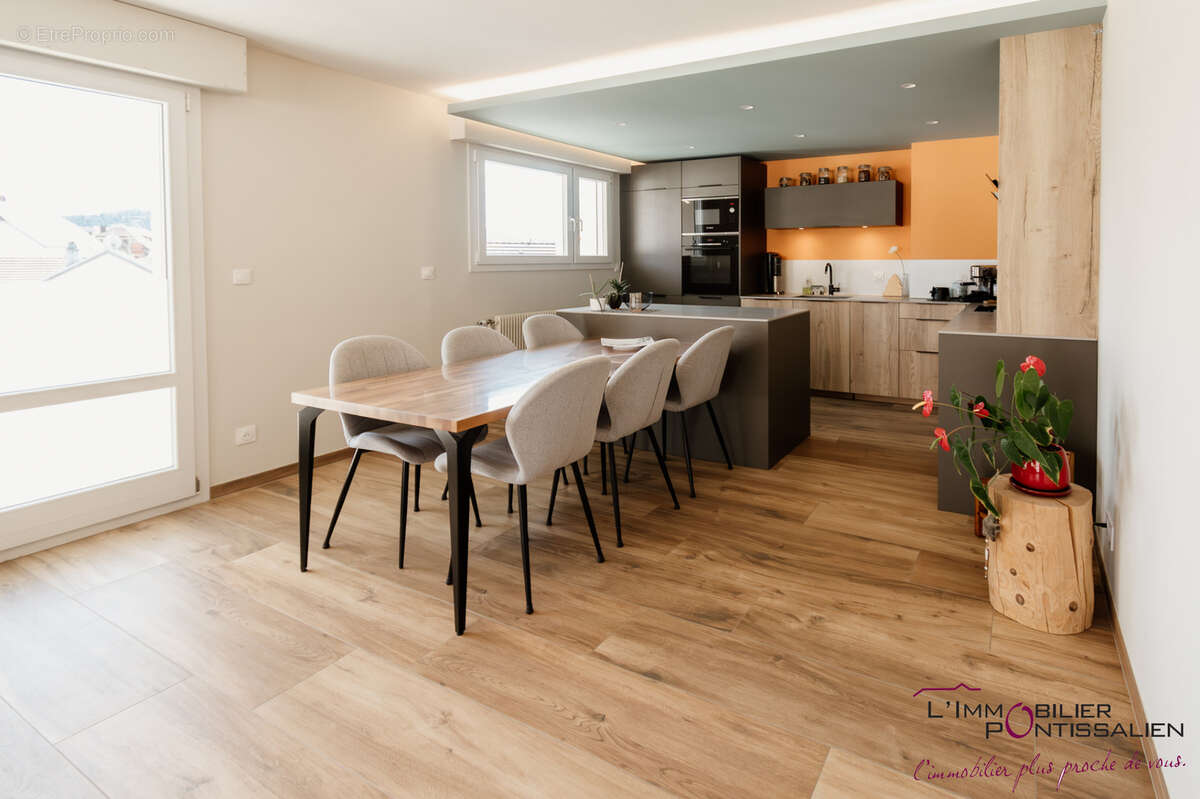 Appartement à PONTARLIER