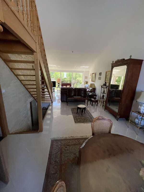 Maison à ETAIN