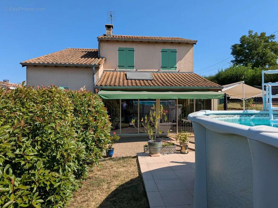 Maison 127 m² à Hurigny  - photo 19
